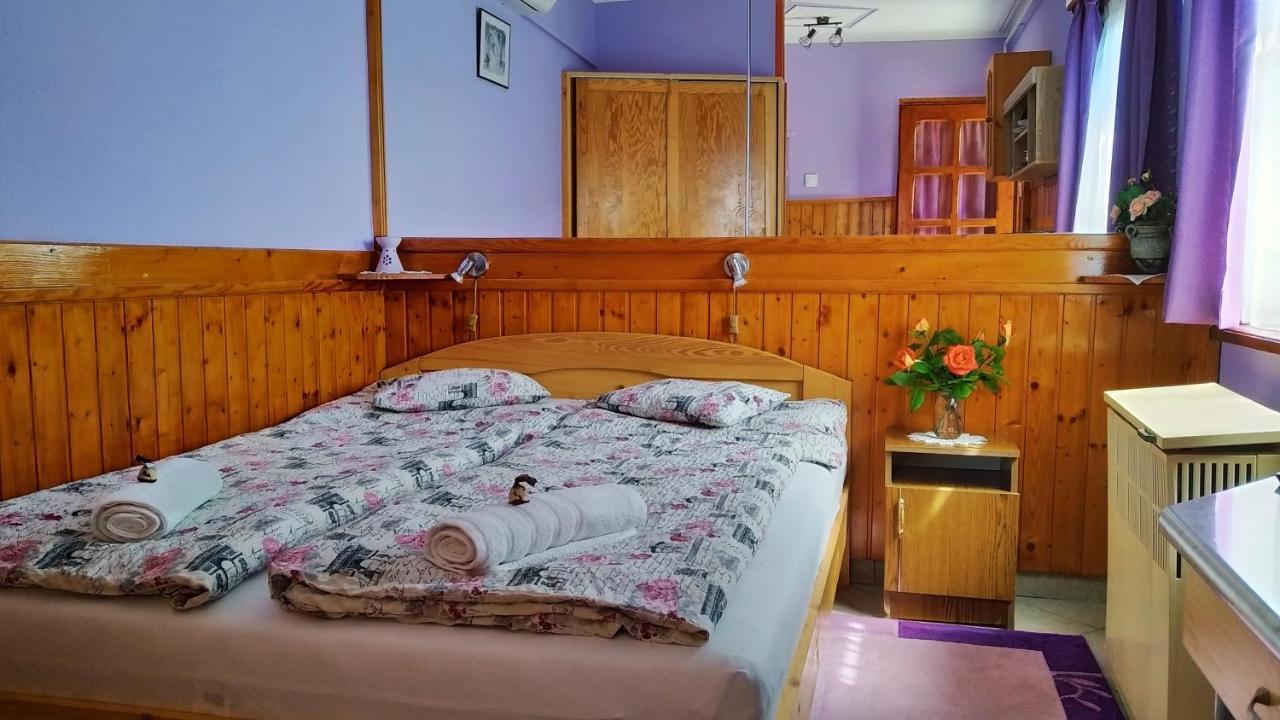 Csobogo Vendeghaz Apartment Егер Екстериор снимка