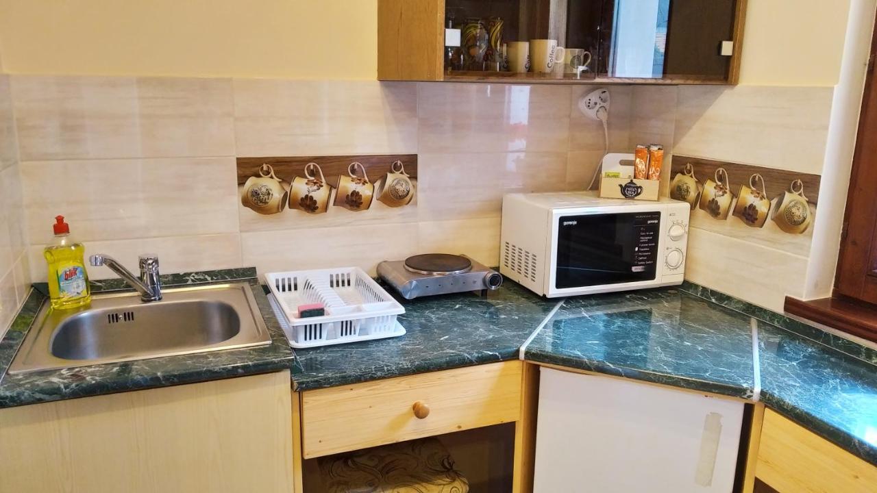 Csobogo Vendeghaz Apartment Егер Екстериор снимка